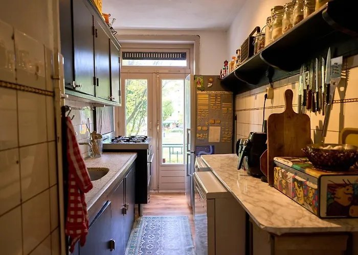 Olympic's Little Palace Appartement *